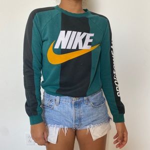 Nike sweater